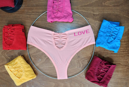 شورت بکلس سیملس فقط گلبهی موجود