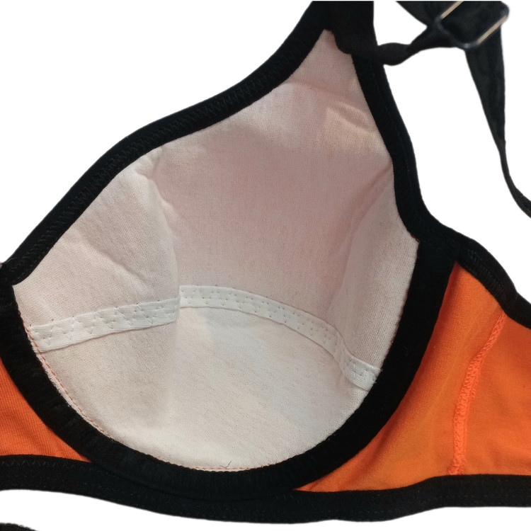 نمای داخل کاپ سوتین