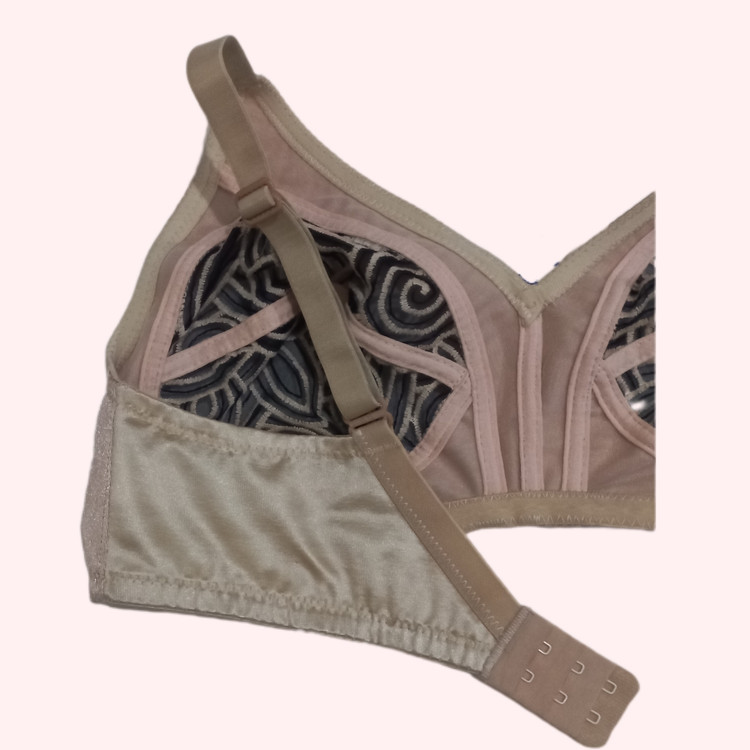 نمای قزن و دستک سوتین